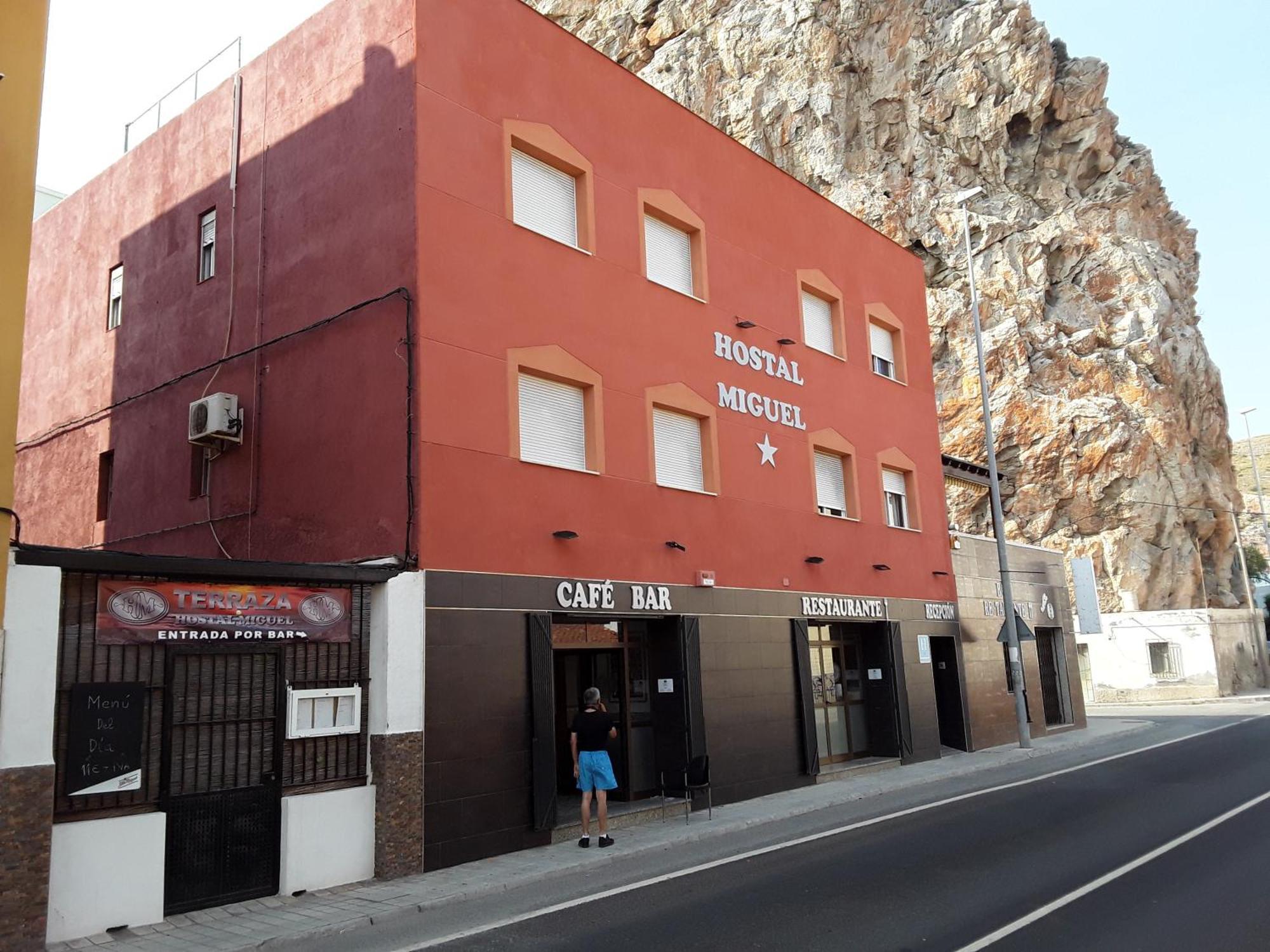 Hostal Miguel Sitio de Sitio de Calahonda Exterior foto
